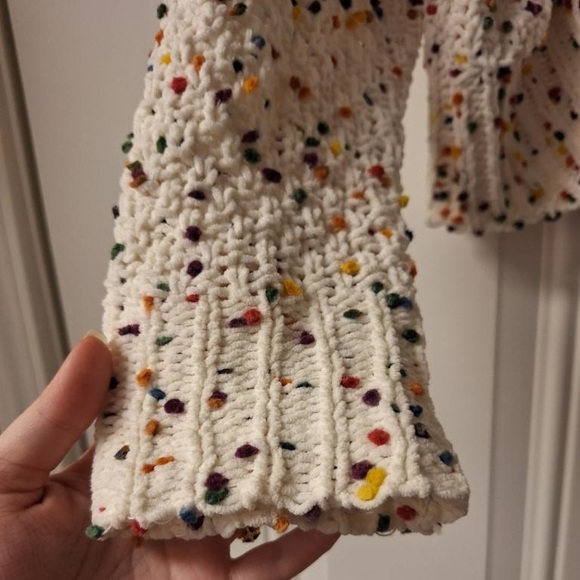 Very soft sweater - Picture 3 of 3